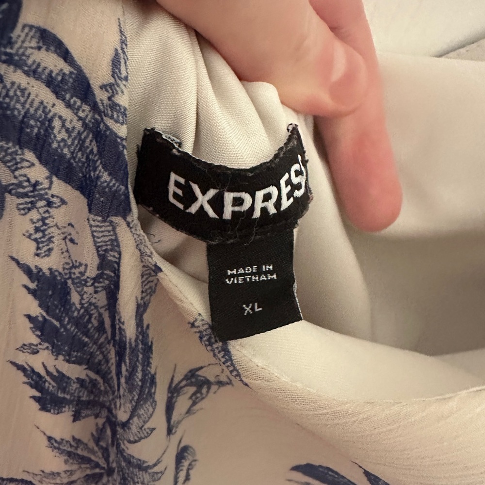 Express Blue and Cream Floral Midi Dress - Picture 8 of 8
